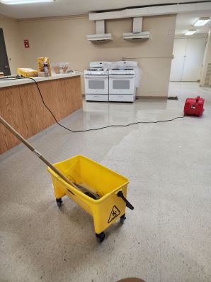 Commercial Floor Cleaning in Detroit, MI (1)