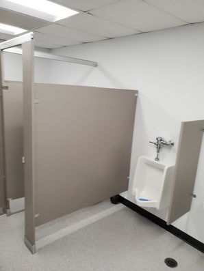 Restroom Services Cleaned with Coronavirus CDC Approved Products in Detroit, MI (4)