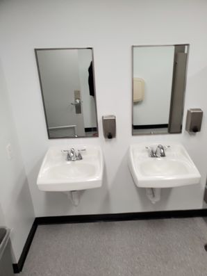 Restroom Services Cleaned with Coronavirus CDC Approved Products in Detroit, MI (3)